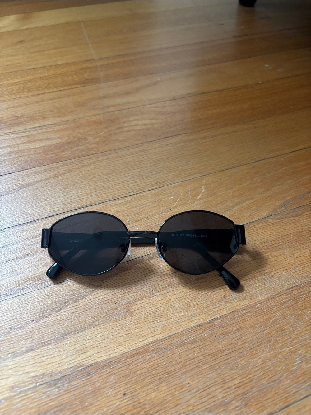 Urban Outfitters Black Oval Sunglasses